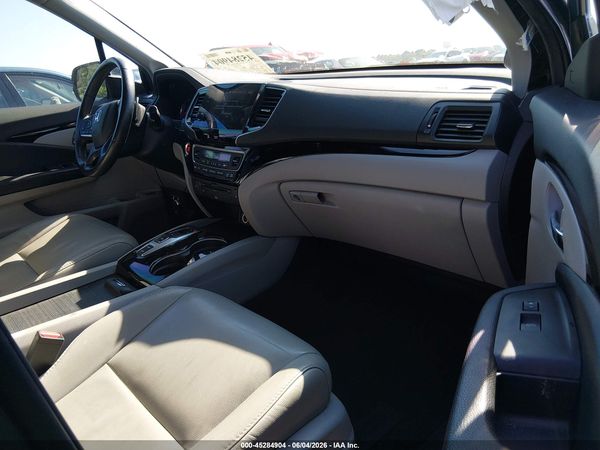 2020 HONDA PILOT 2WD TOURING 8 PASSENGER