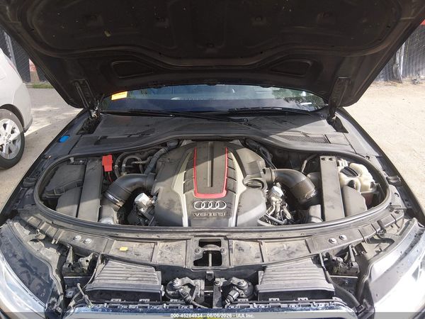 2016 AUDI S8 4.0T