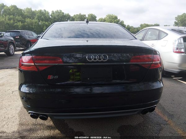 2016 AUDI S8 4.0T