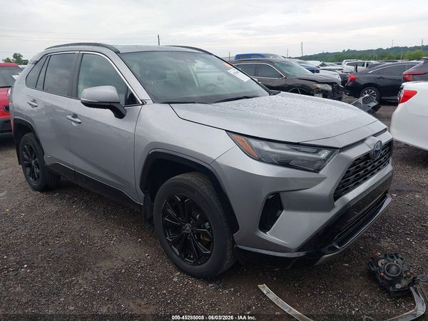 2023 TOYOTA RAV4 HYBRID SE