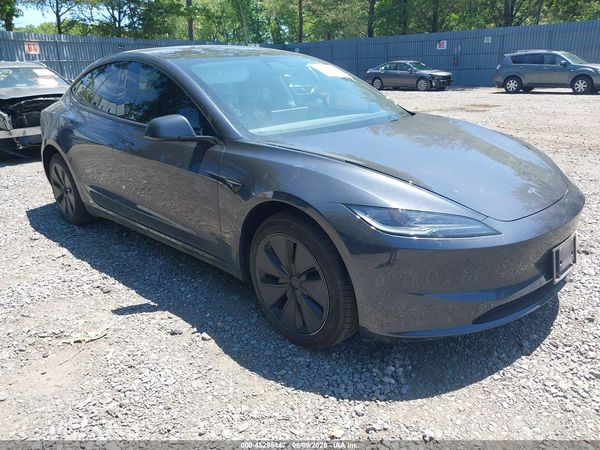 2025 TESLA MODEL 3