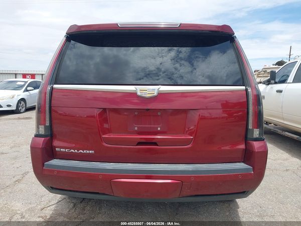 2016 CADILLAC ESCALADE LUXURY COLLECTION