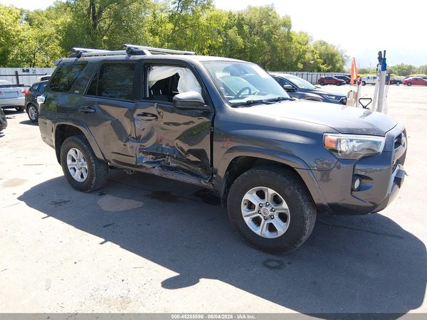 2020 TOYOTA 4RUNNER SR5