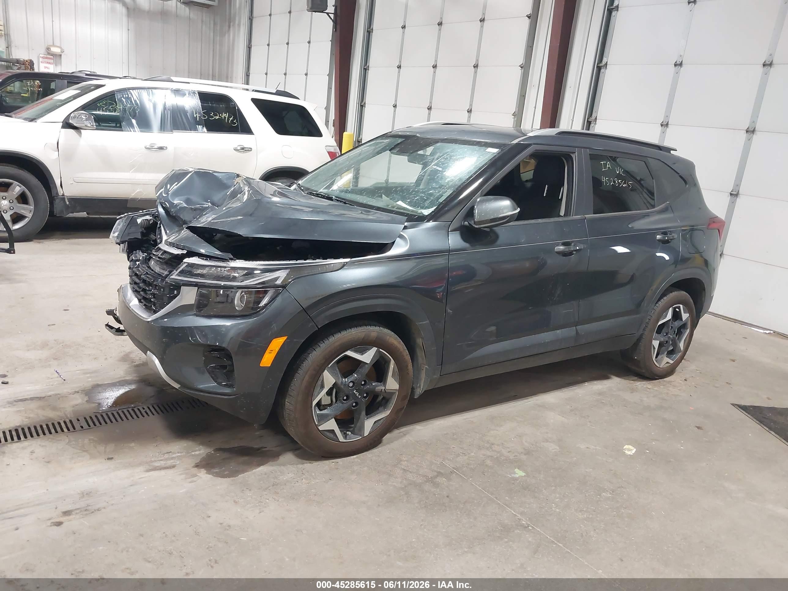 2025 KIA SELTOS S