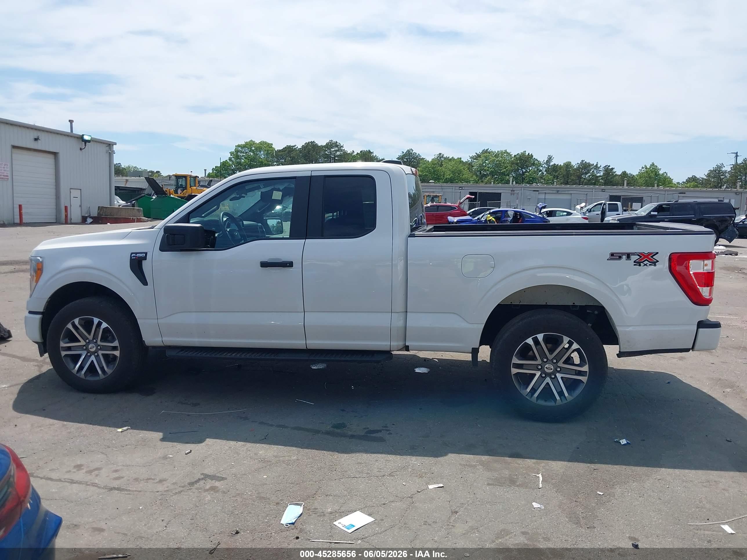 2022 FORD F-150 XL