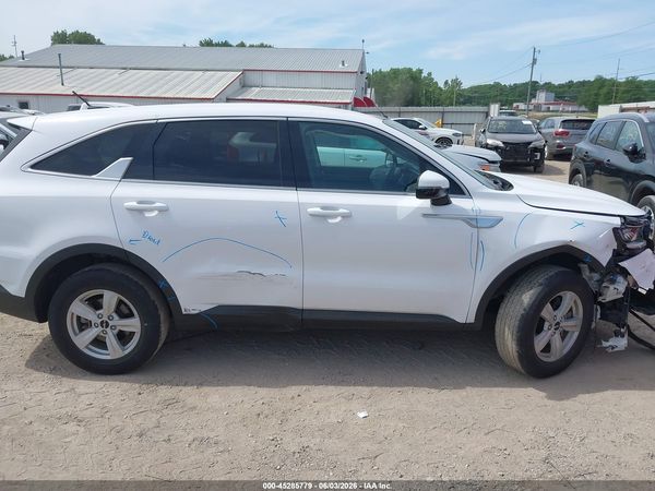 2022 KIA SORENTO LX