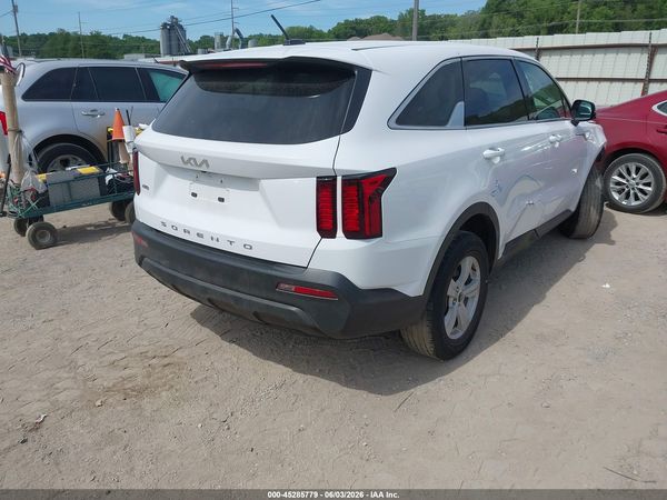 2022 KIA SORENTO LX