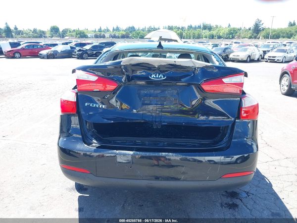 2016 KIA FORTE LX