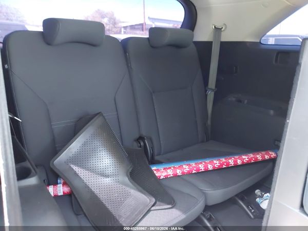 2019 KIA SORENTO 2.4L LX