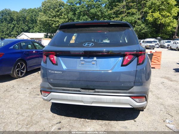2025 HYUNDAI TUCSON SE