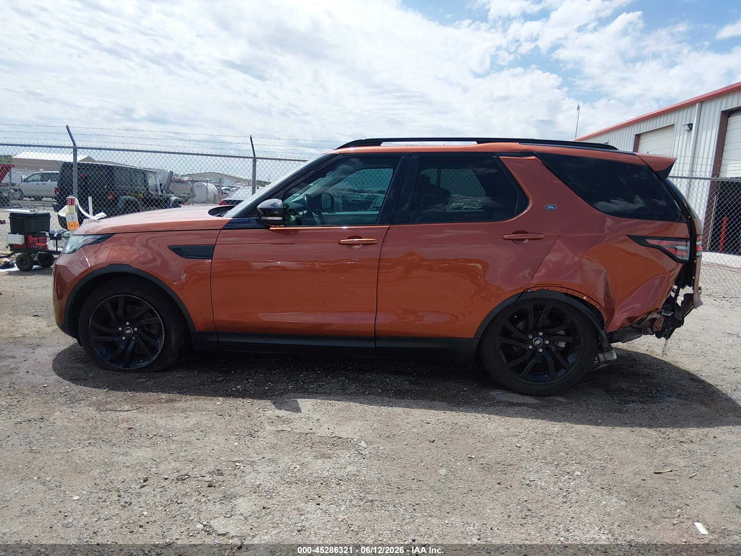 2018 LAND ROVER DISCOVERY HSE LUXURY