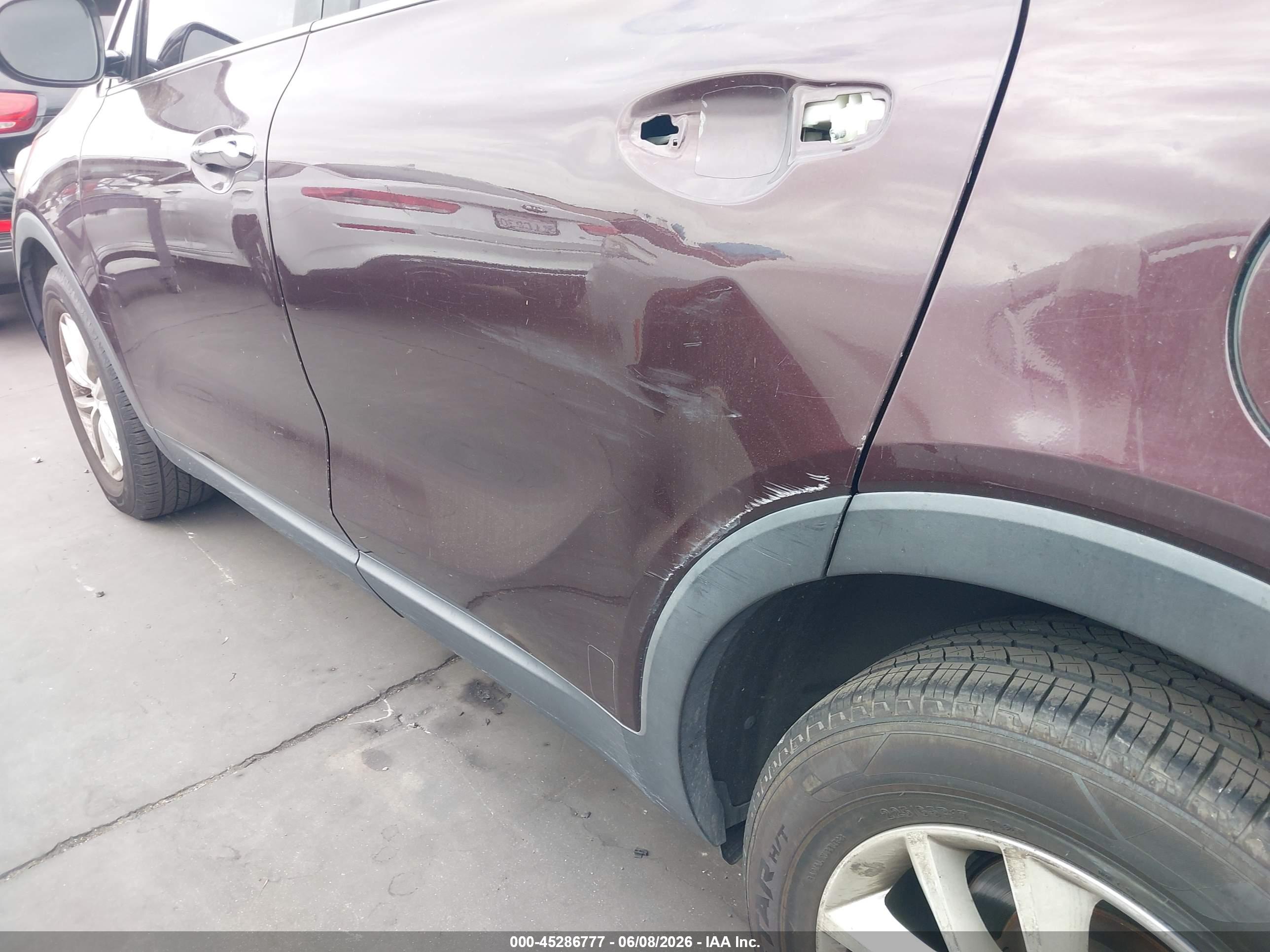 2016 KIA SORENTO 2.4L LX