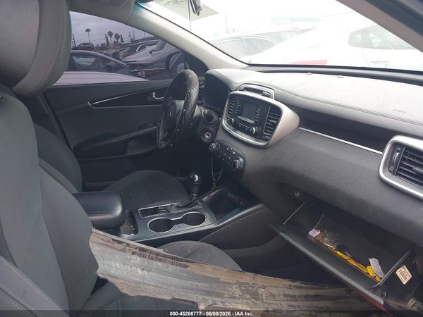 2016 KIA SORENTO 2.4L LX