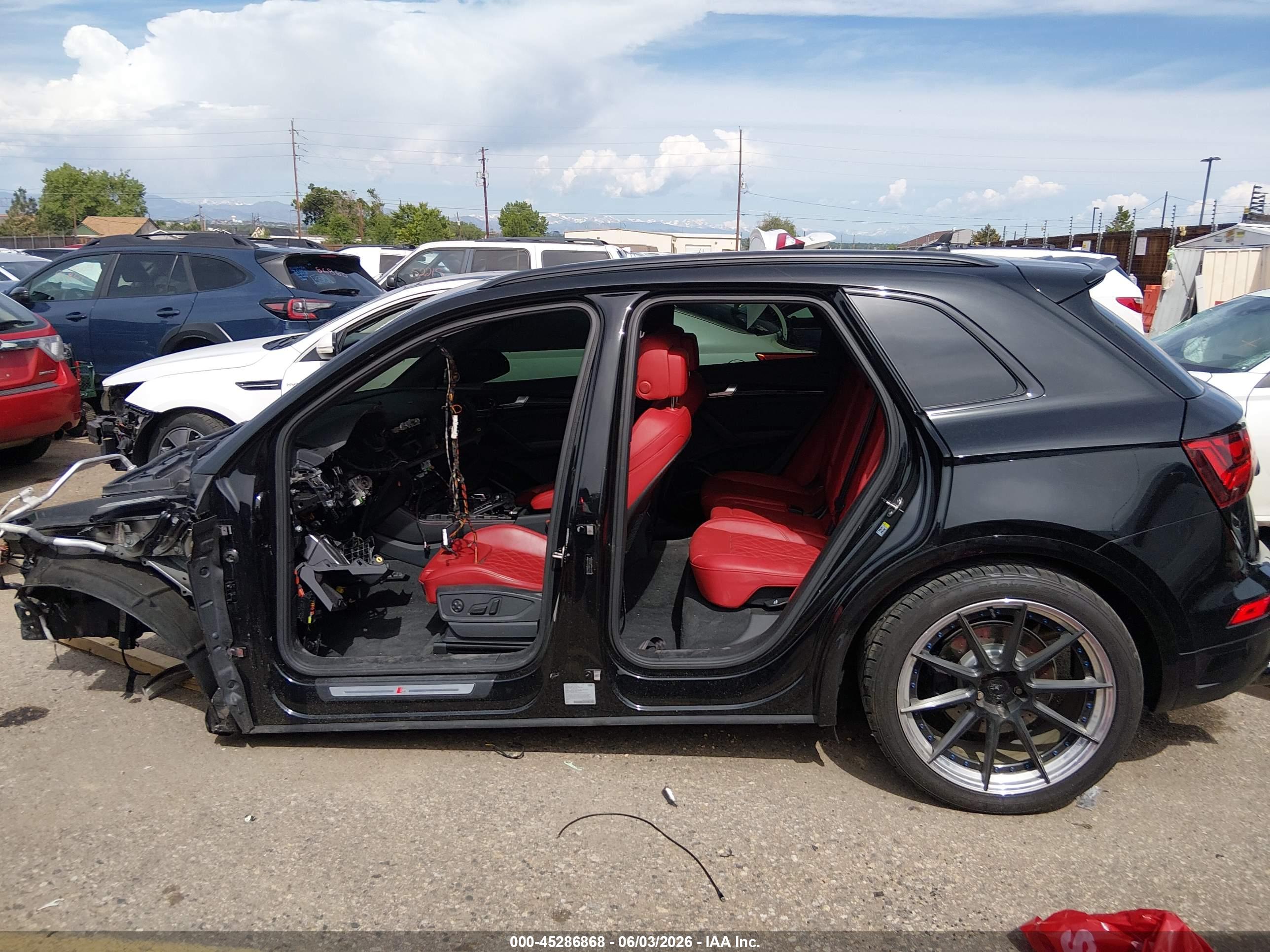 2023 AUDI SQ5