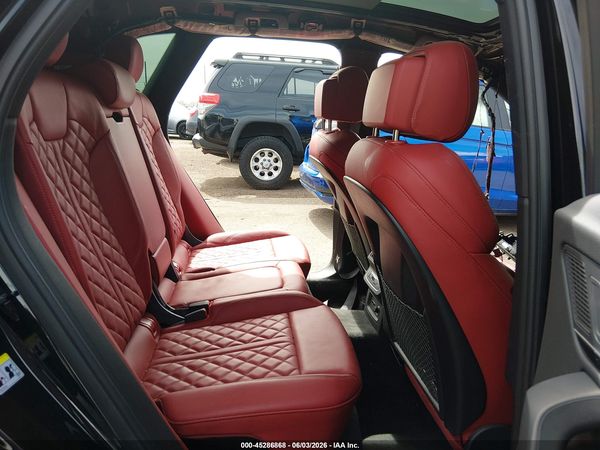 2023 AUDI SQ5