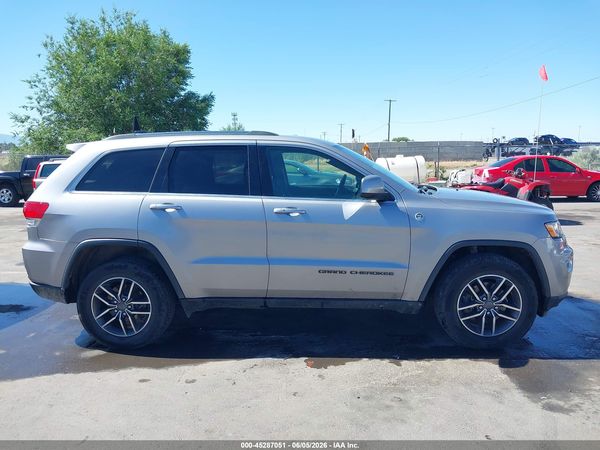 2019 JEEP GRAND CHEROKEE LAREDO E 4X4