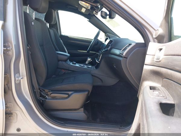 2019 JEEP GRAND CHEROKEE LAREDO E 4X4