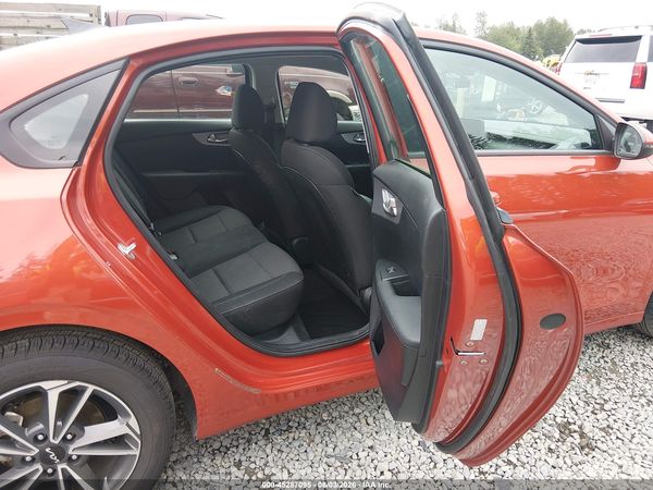 2022 KIA FORTE LXS