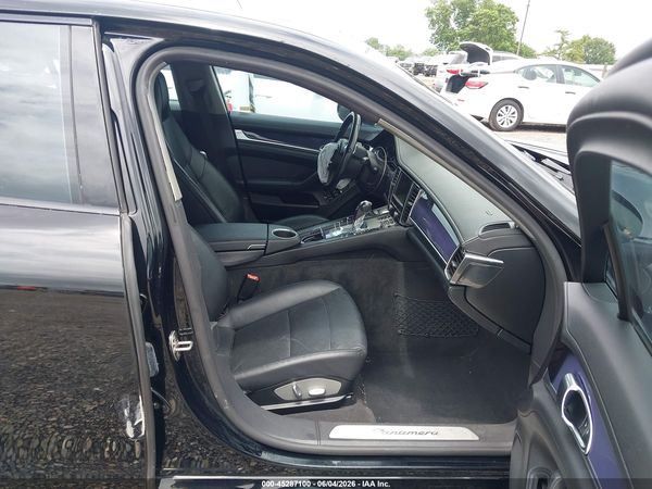 2013 PORSCHE PANAMERA Base (2WD), 4 (4WD)