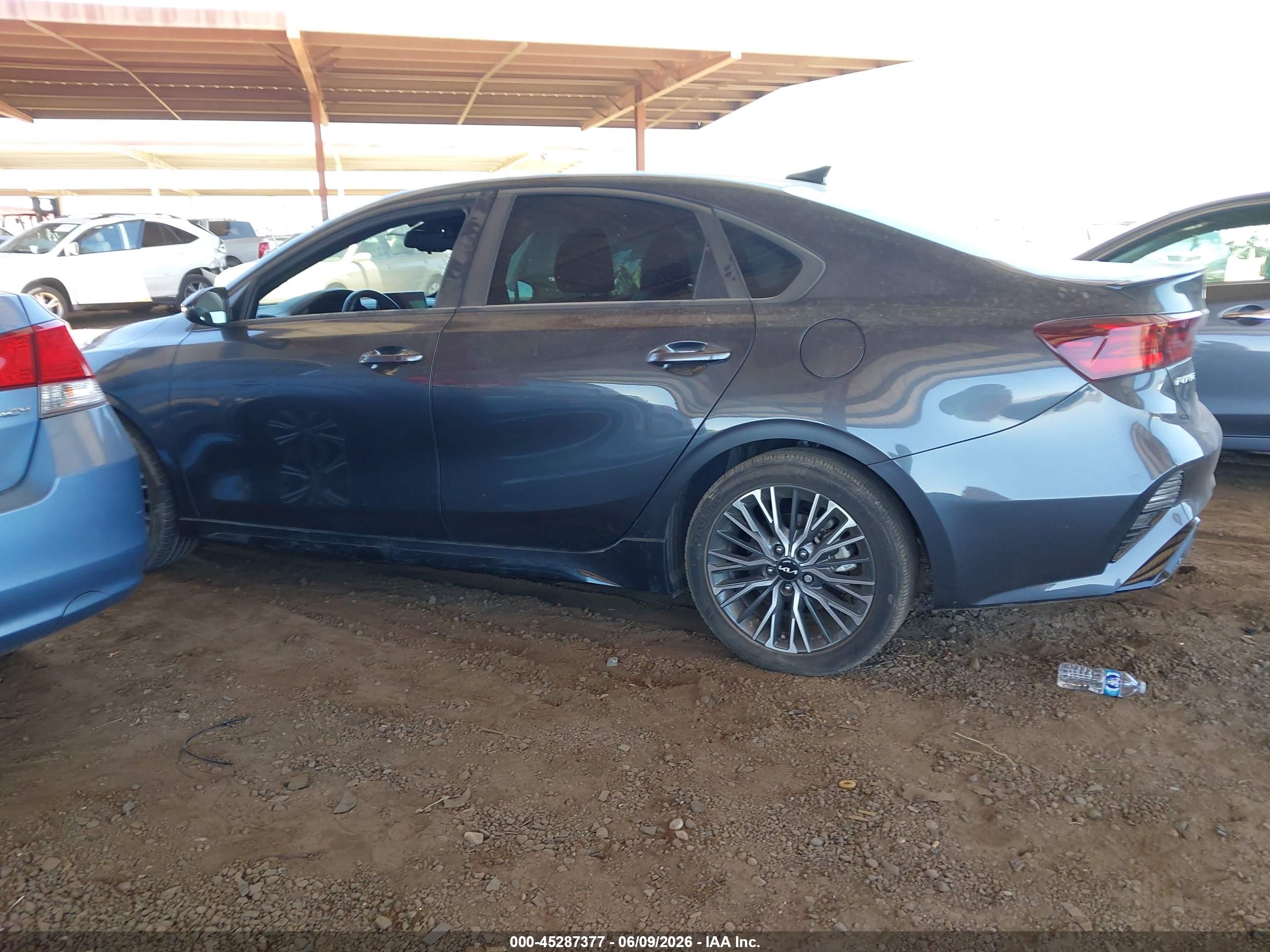 2024 KIA FORTE GT-LINE