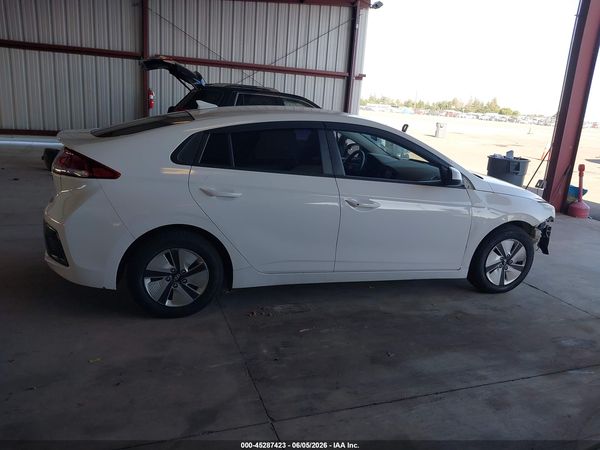 2019 HYUNDAI IONIQ HYBRID BLUE