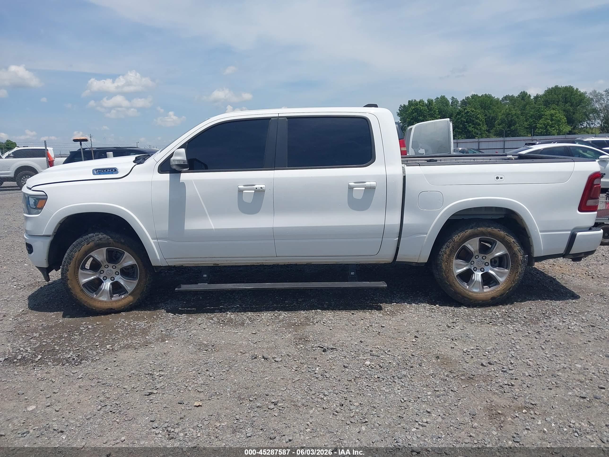 2022 RAM 1500 LARAMIE  4X4 5'7 BOX