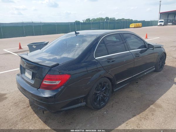 2013 MERCEDES-BENZ C 300 C300
