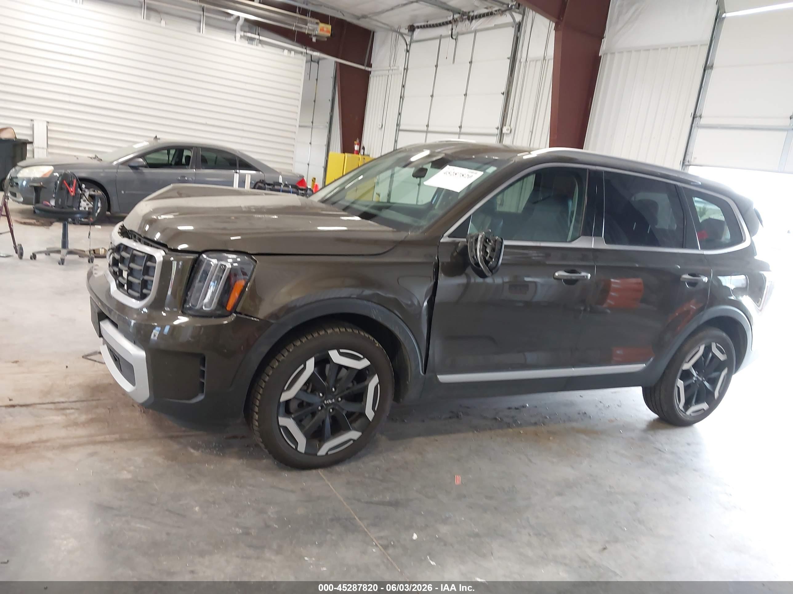 2024 KIA TELLURIDE S