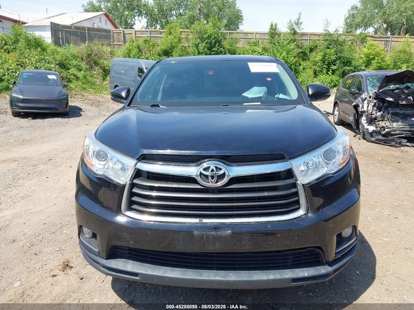 2016 TOYOTA HIGHLANDER LE V6