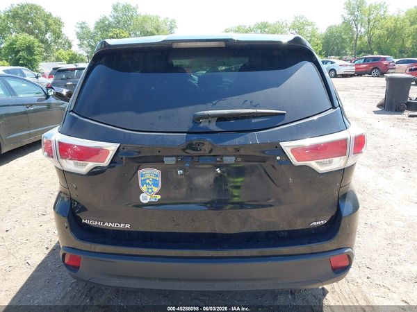 2016 TOYOTA HIGHLANDER LE V6
