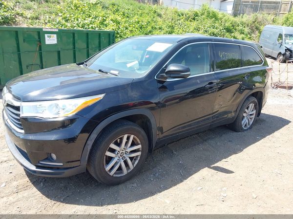 2016 TOYOTA HIGHLANDER LE V6
