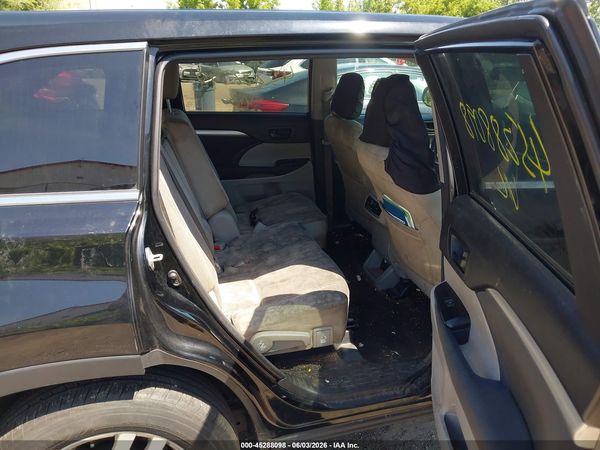 2016 TOYOTA HIGHLANDER LE V6
