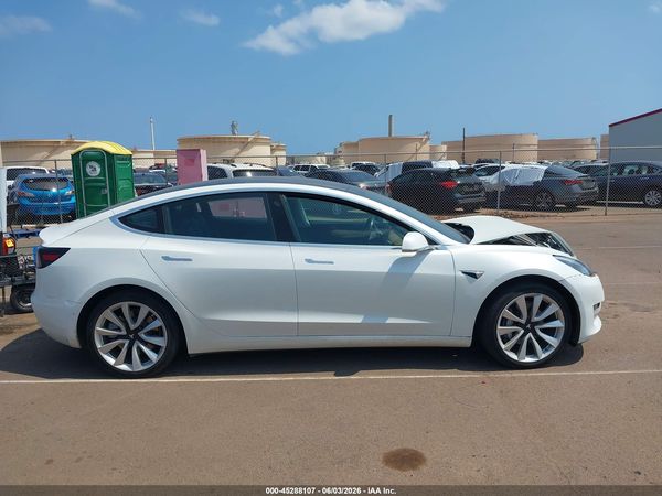 2018 TESLA MODEL 3 LONG RANGE/MID RANGE
