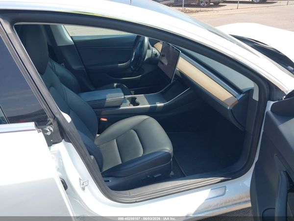 2018 TESLA MODEL 3 LONG RANGE/MID RANGE