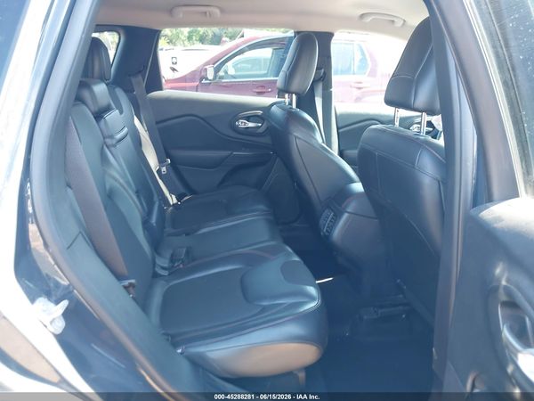 2017 JEEP CHEROKEE TRAILHAWK 4X4