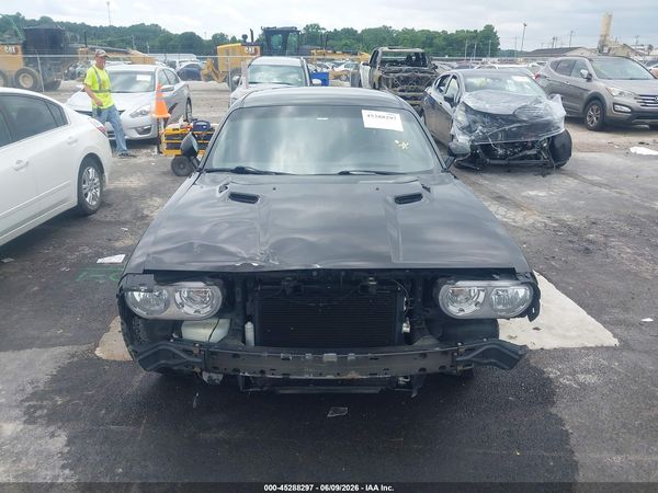 2014 DODGE CHALLENGER SXT