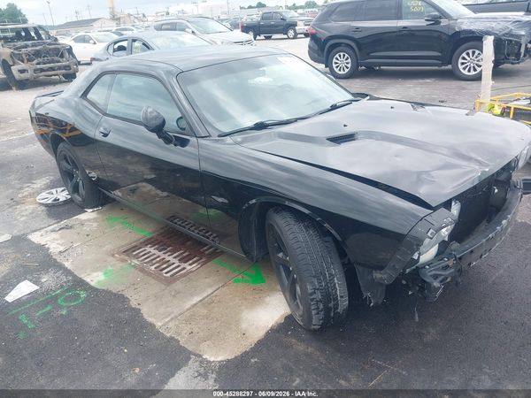 2014 DODGE CHALLENGER SXT