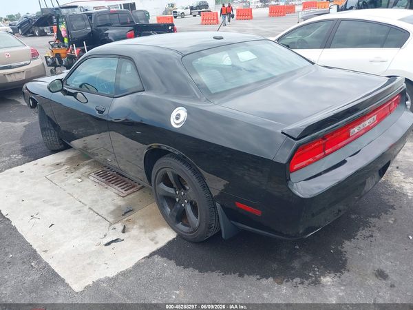 2014 DODGE CHALLENGER SXT