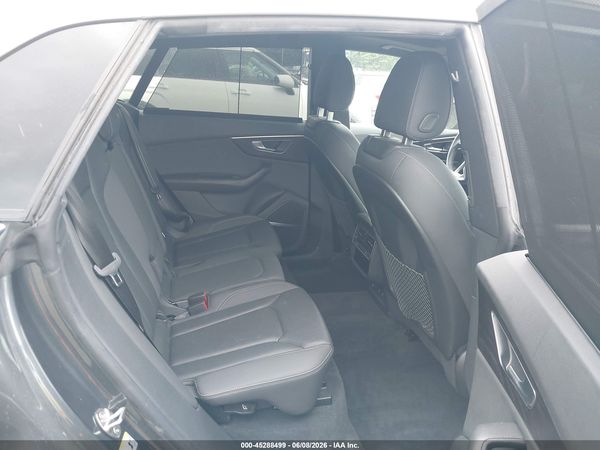 2021 AUDI Q8
