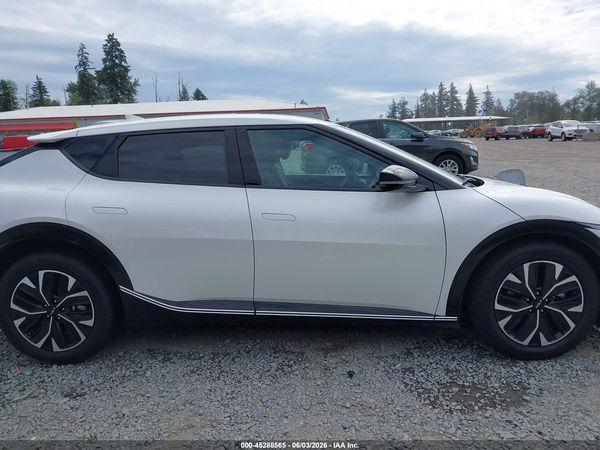 2024 KIA EV6 WIND