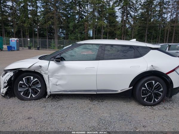 2024 KIA EV6 WIND