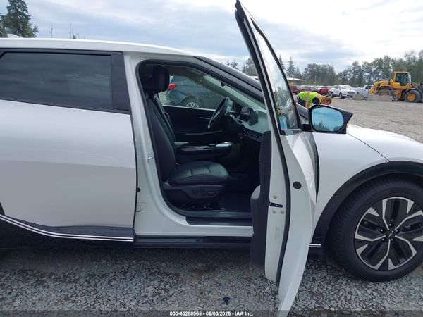 2024 KIA EV6 WIND