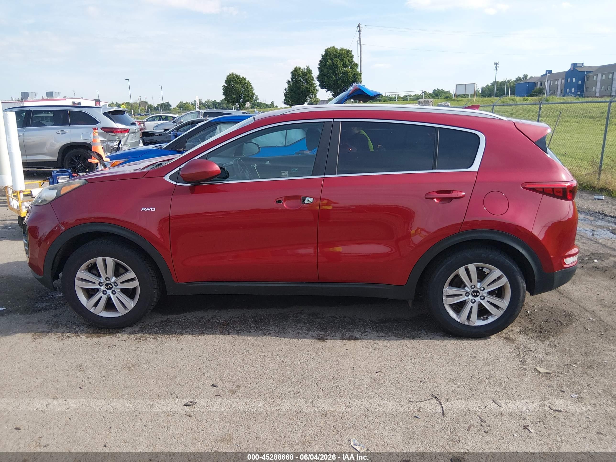 2017 KIA SPORTAGE LX