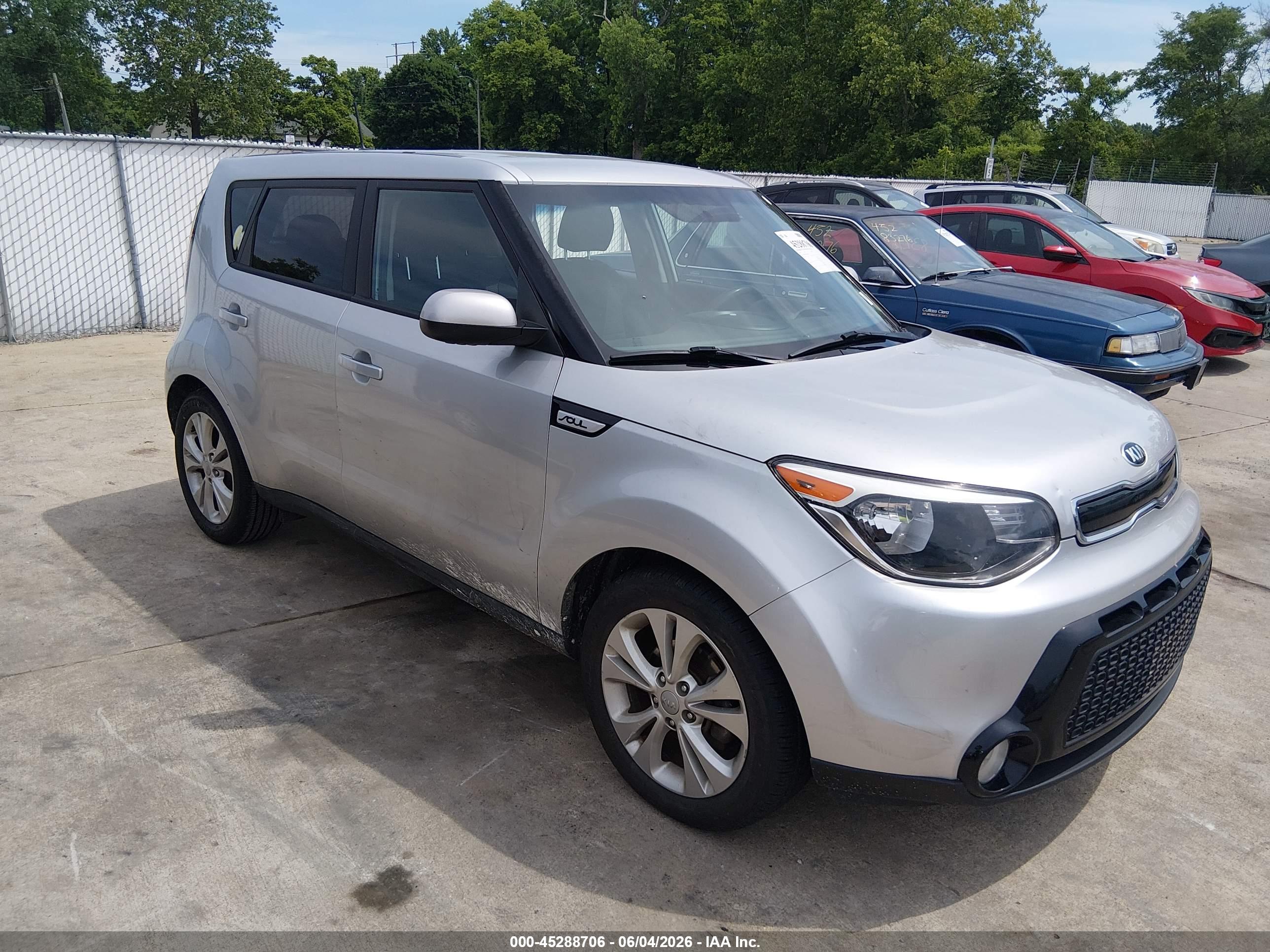 2016 KIA SOUL +