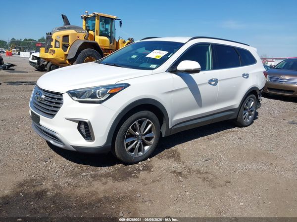 2017 HYUNDAI SANTA FE SE