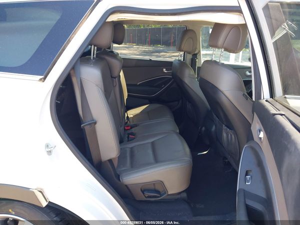2017 HYUNDAI SANTA FE SE