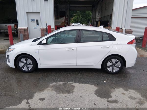 2020 HYUNDAI IONIQ HYBRID BLUE