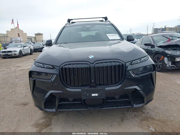 2025 BMW X7 XDRIVE40I
