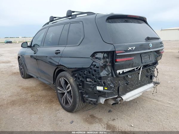 2025 BMW X7 XDRIVE40I