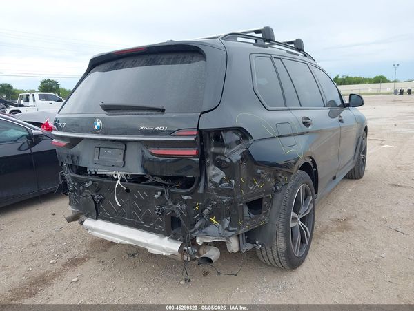 2025 BMW X7 XDRIVE40I